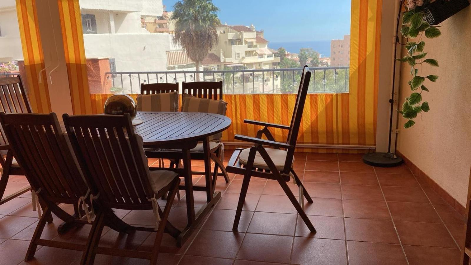 Benalmadena Costa Malaga Apartamento Muy Acogedor Con Vistas Al Mar Terraza Gigante Para Verano E Invierno Parking 외부 사진